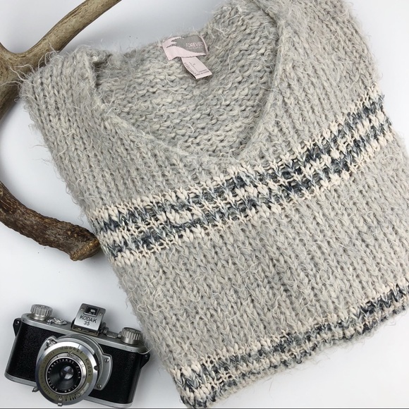 F21 Contemporary Neutral Oversized Knit Sweater - Picture 2 of 6